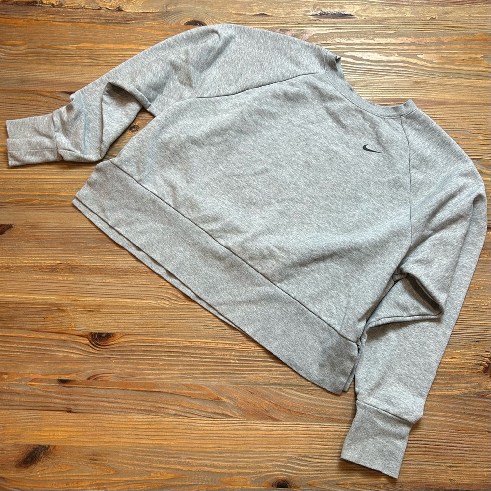 Nike Gray Cropped Sweatshirt - Large